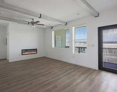 16655 E El Lago Boulevard - Photo Thumbnail 12