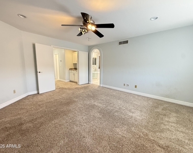 18220 N 45th Street - Photo Thumbnail 15