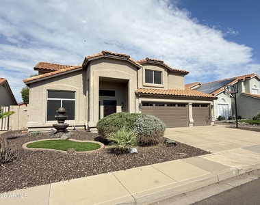 18220 N 45th Street - Photo Thumbnail 1