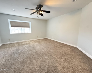18220 N 45th Street - Photo Thumbnail 13