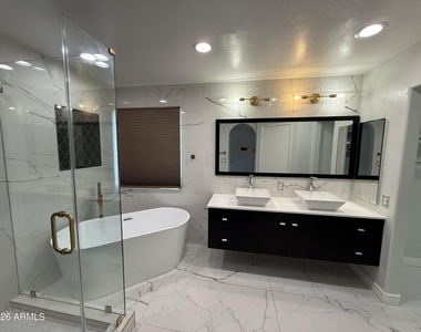 18220 N 45th Street - Photo Thumbnail 19