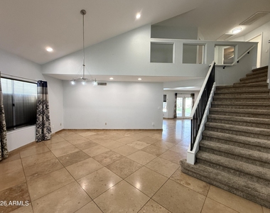 18220 N 45th Street - Photo Thumbnail 5