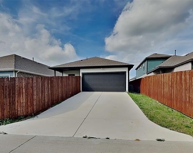 6721 Lake Overlook Drive - Photo Thumbnail 13