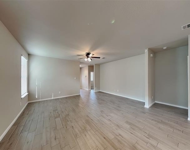 6721 Lake Overlook Drive - Photo Thumbnail 1