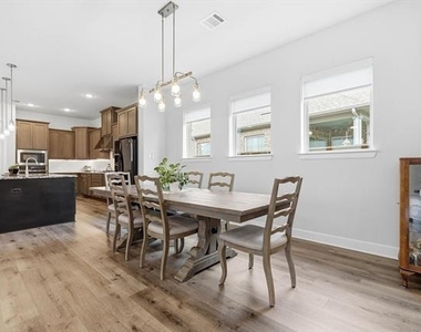 4817 Beaver Creek Drive - Photo Thumbnail 19