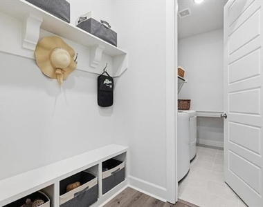 4817 Beaver Creek Drive - Photo Thumbnail 26