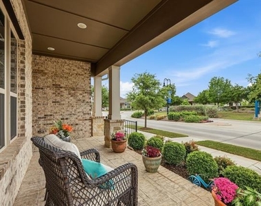 4817 Beaver Creek Drive - Photo Thumbnail 3