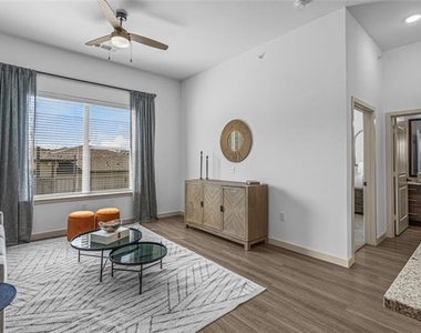 7455 W Camp Wisdom Road - Photo Thumbnail 5