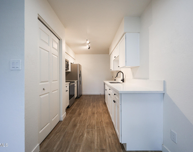 558 S Lesueur -- - Photo Thumbnail 12