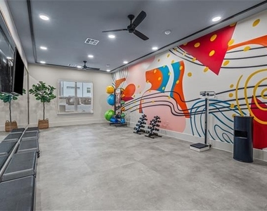 7455 W Camp Wisdom Road - Photo Thumbnail 13