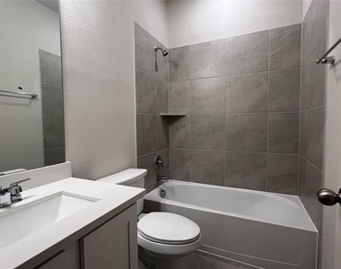 16108 Hidden Cove Drive - Photo Thumbnail 5
