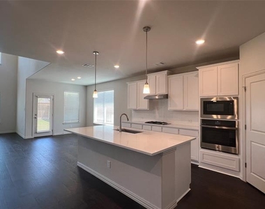 16108 Hidden Cove Drive - Photo Thumbnail 8