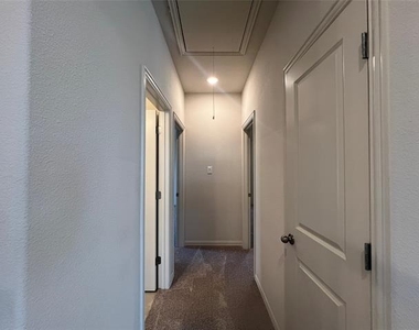 16108 Hidden Cove Drive - Photo Thumbnail 28