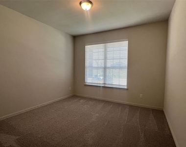 16108 Hidden Cove Drive - Photo Thumbnail 3
