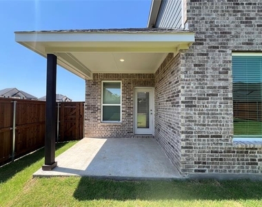 16108 Hidden Cove Drive - Photo Thumbnail 21