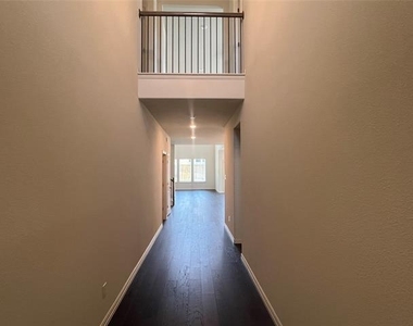 16108 Hidden Cove Drive - Photo Thumbnail 2