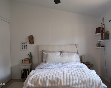 27 W Concorda Drive - Photo Thumbnail 7