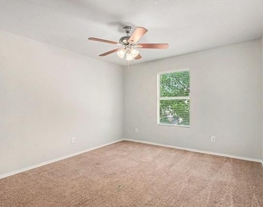 1733 Vineridge Lane - Photo Thumbnail 22