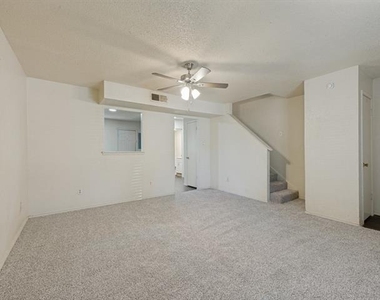 1408 Arvel Circle - Photo Thumbnail 1