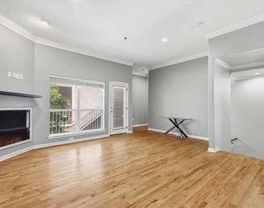 3111 Cedarplaza Lane - Photo Thumbnail 8