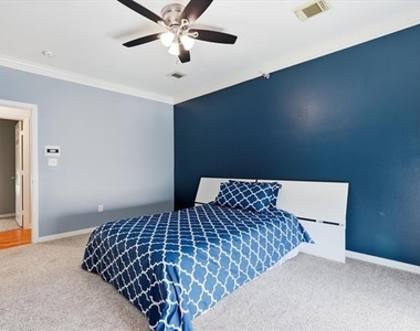 3111 Cedarplaza Lane - Photo Thumbnail 21