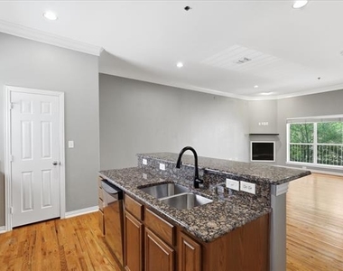 3111 Cedarplaza Lane - Photo Thumbnail 17