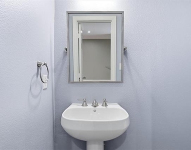 3111 Cedarplaza Lane - Photo Thumbnail 18