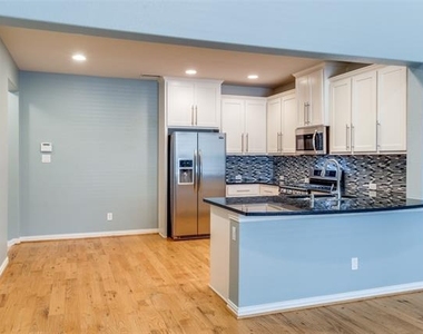 531 Matthew Place - Photo Thumbnail 4