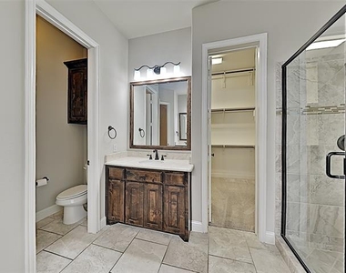 7017 Benjamin Way - Photo Thumbnail 8