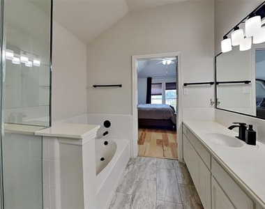 1716 Alpine Drive - Photo Thumbnail 8