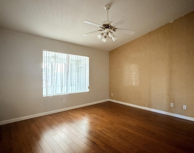 39 N Pueblo Street - Photo Thumbnail 15