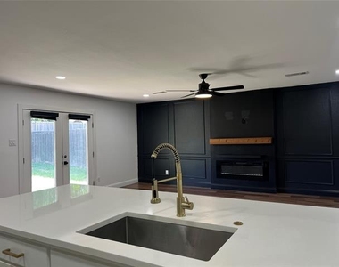1809 Pilot Way - Photo Thumbnail 4