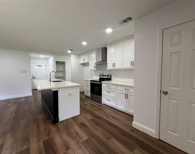 1809 Pilot Way - Photo Thumbnail 5