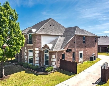 4112 Barona Drive - Photo Thumbnail 2