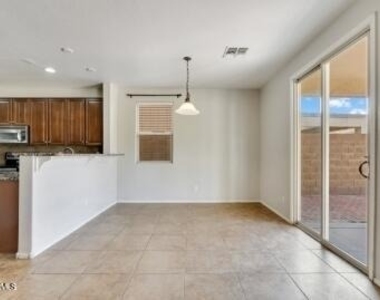 3557 E Odessa Drive - Photo Thumbnail 2