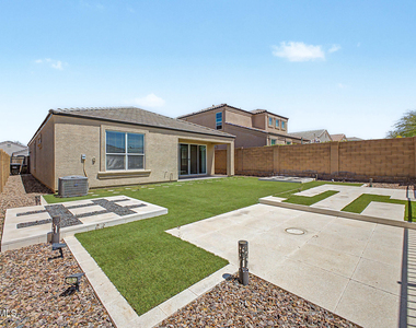2011 W Yellowbird Lane - Photo Thumbnail 30
