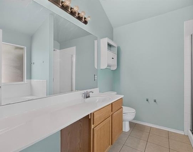 9012 Boone Drive - Photo Thumbnail 16