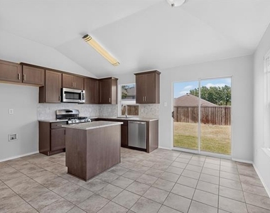 9012 Boone Drive - Photo Thumbnail 7