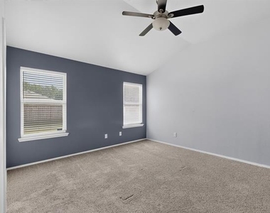 9012 Boone Drive - Photo Thumbnail 14