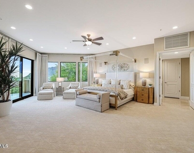 10638 E Yearling Drive - Photo Thumbnail 25