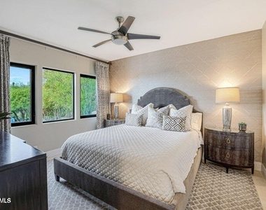 10638 E Yearling Drive - Photo Thumbnail 33