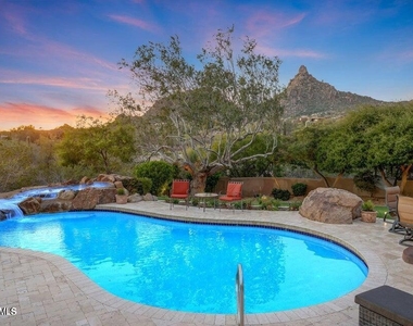 10638 E Yearling Drive - Photo Thumbnail 2