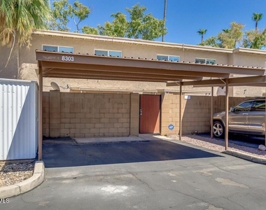 8303 E Thomas Road - Photo Thumbnail 30