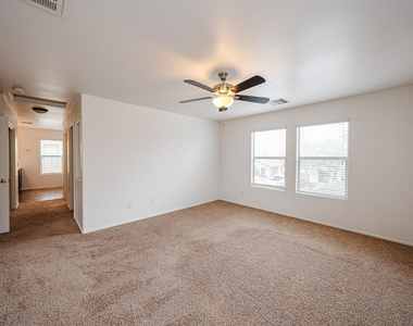 12039 W Leather Lane - Photo Thumbnail 29