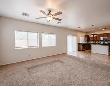 12039 W Leather Lane - Photo Thumbnail 9
