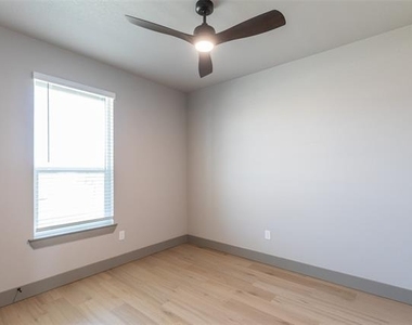 6607 Prickly Pear Way - Photo Thumbnail 23