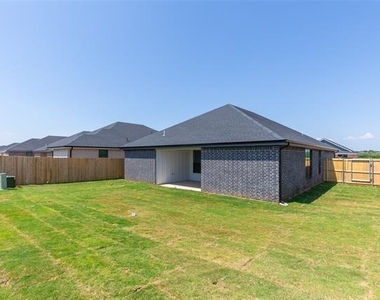 6607 Prickly Pear Way - Photo Thumbnail 28