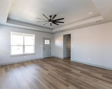 6613 Prickly Pear Way - Photo Thumbnail 6