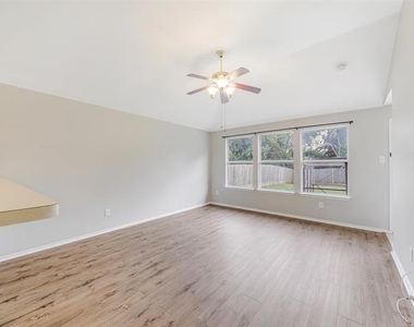 1637 Elm Street - Photo Thumbnail 9