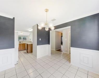 1637 Elm Street - Photo Thumbnail 5